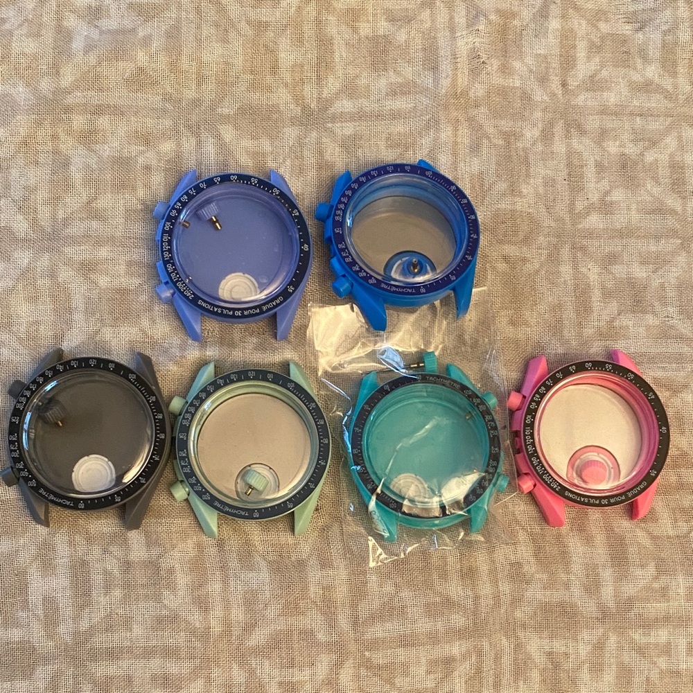 6 Colorful Watch cases mission to earth, mission to mars special edition